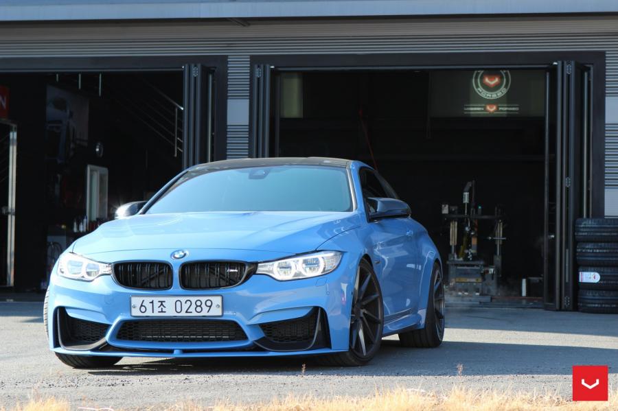 BMW M4 Coupe Yas Marina Blue on Vossen Wheels (CVT) '2017